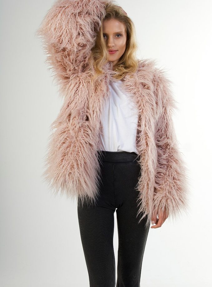 LIKE A DIVA light pink faux fur jacket