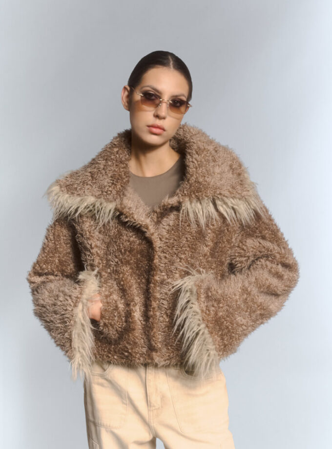 GODDESS beige faux fur jacket