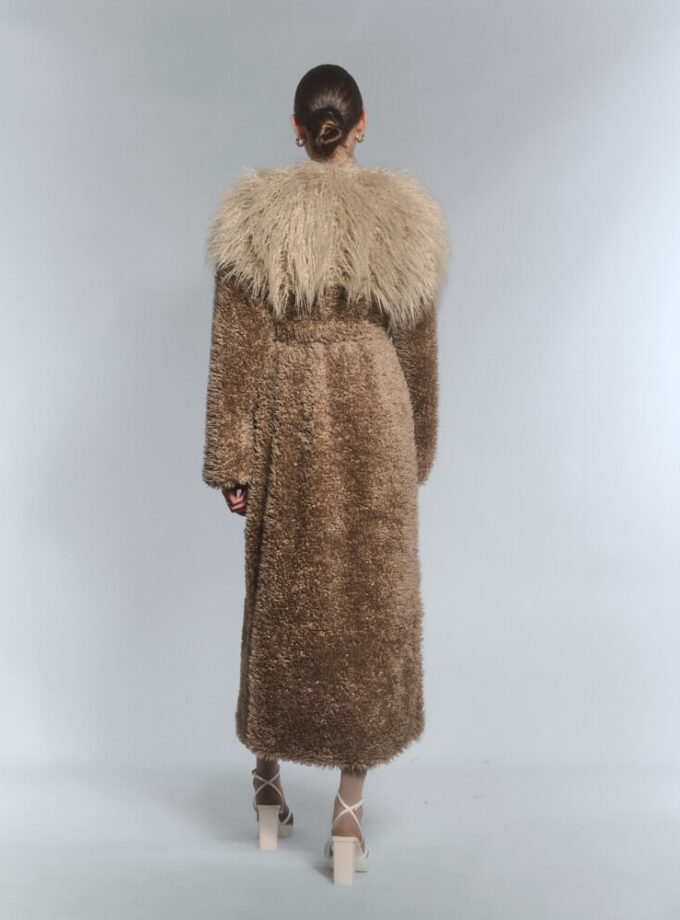 SUPERSTAR beige faux fur coat